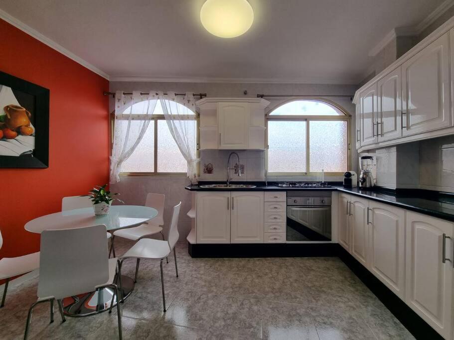 Vintage & Deluxe Apartments بويرتو ديل روزاريو المظهر الخارجي الصورة
